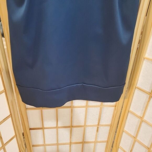 BCBG Strapless Cocktail Dress With Pockets Sz 4 - Picture 5 of 7